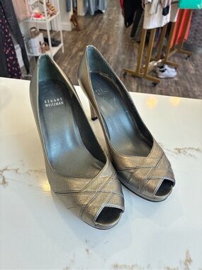 Stuart Weitzman Metallic Gold Peep-Toe Pumps